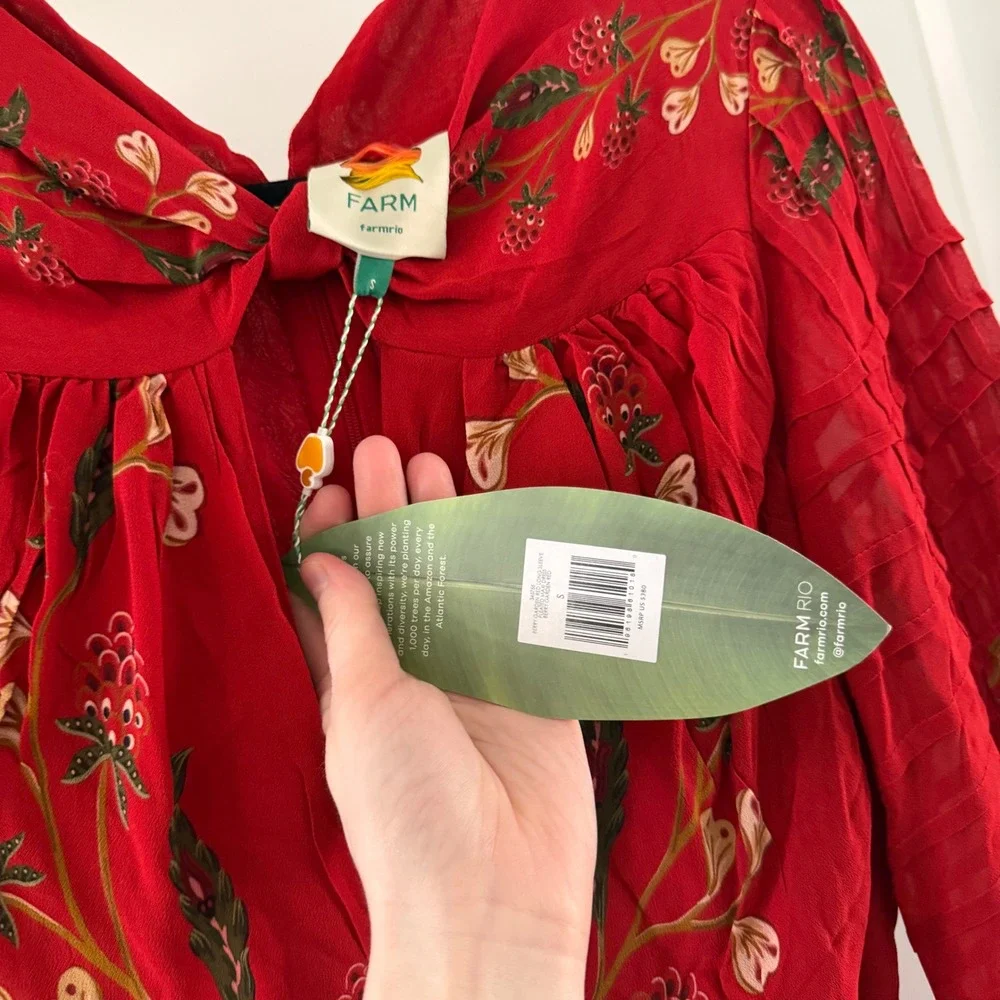 Farm Rio Berry Garden Red Floral Long Sleeve Pleated Maxi Dress Small NWT 310758 - Picture 5 of 9